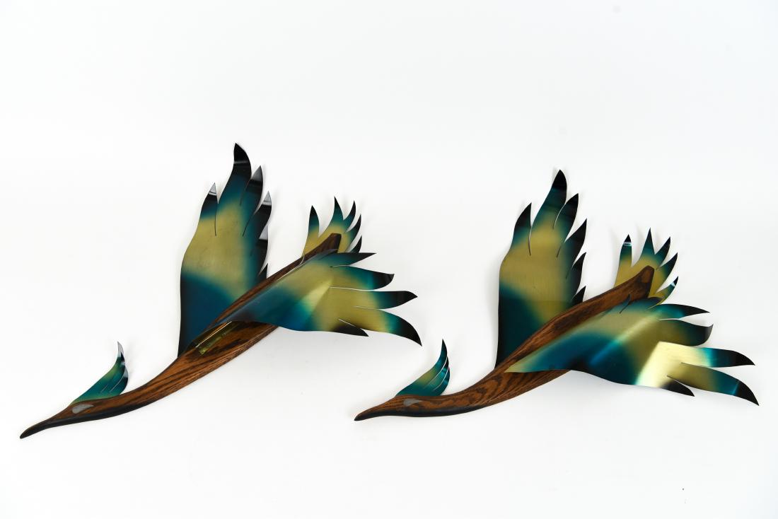 1960S MID CENTURY DUCK WALL SCULPTURES: Marked "Copyright Masketeers Inc. 1962" to verso. Dimensions: H 20.25" x W 25.5" x D 3.5" Condition: Light surface scratches to wings.