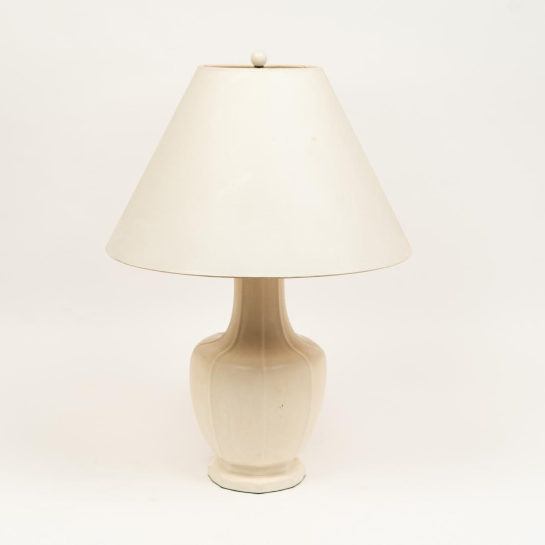 WHITE CERAMIC LAMP (1 of 8)