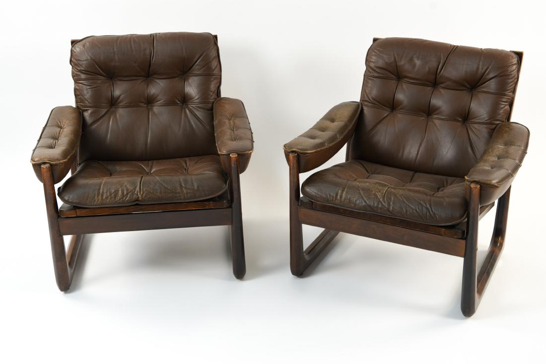 PAIR OF DANISH ODDVAR VAD LEATHER LOUNGE CHAIRS (1 of 16)