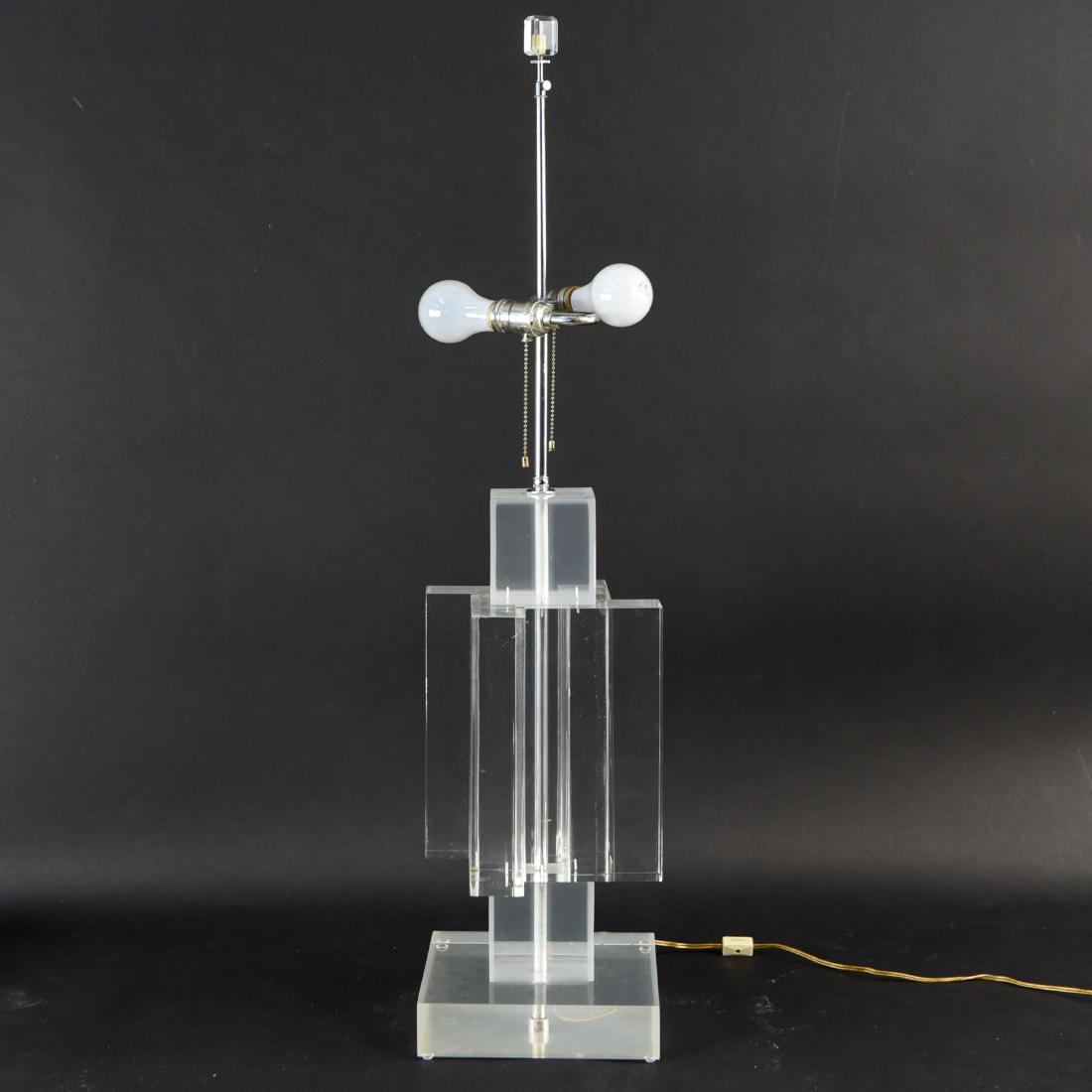 MID-CENTURY LUCITE TABLE LAMP (1 of 15)