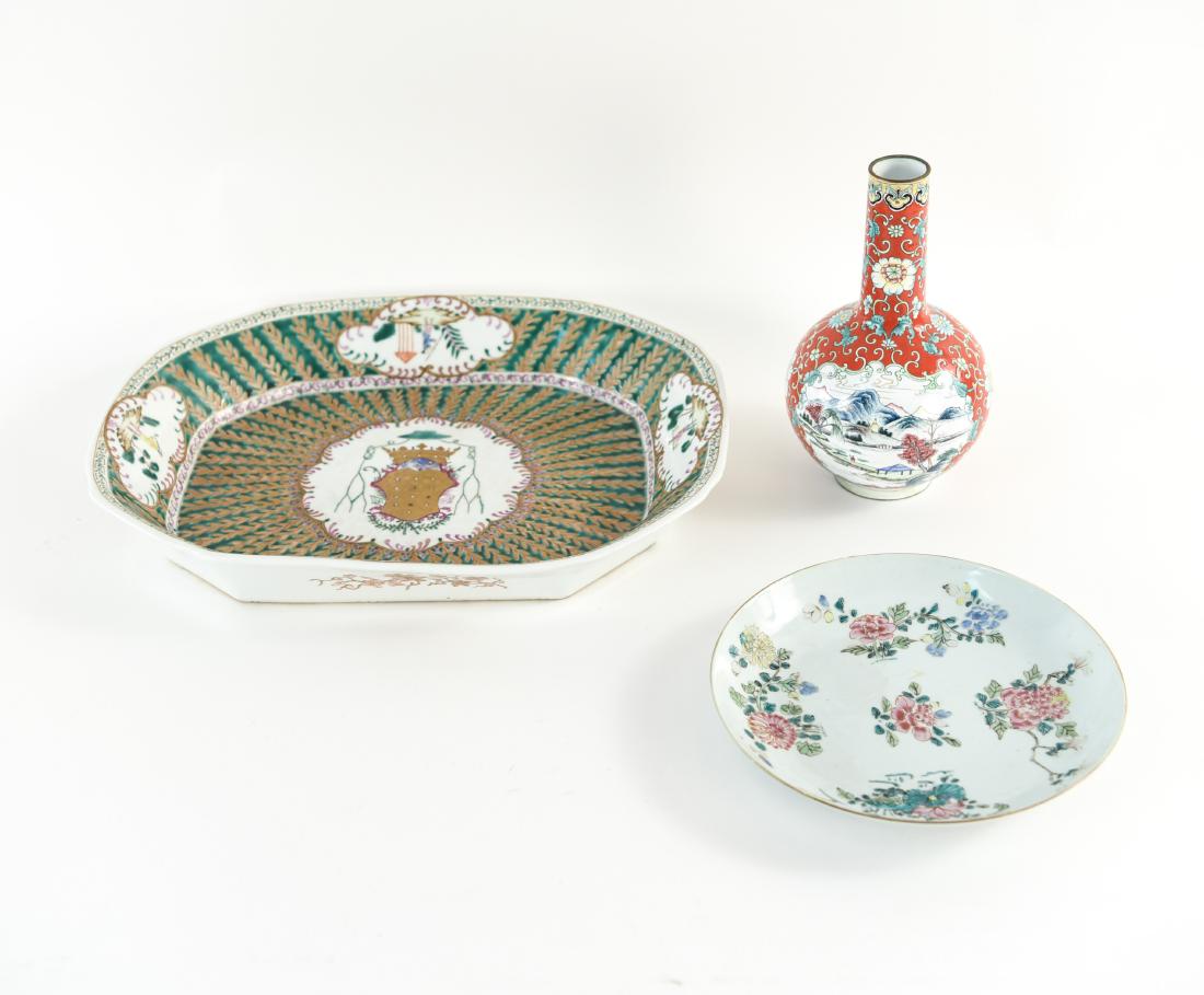 GROUPING OF ASIAN PORCELAIN AND ENAMEL VASE (1 of 16)