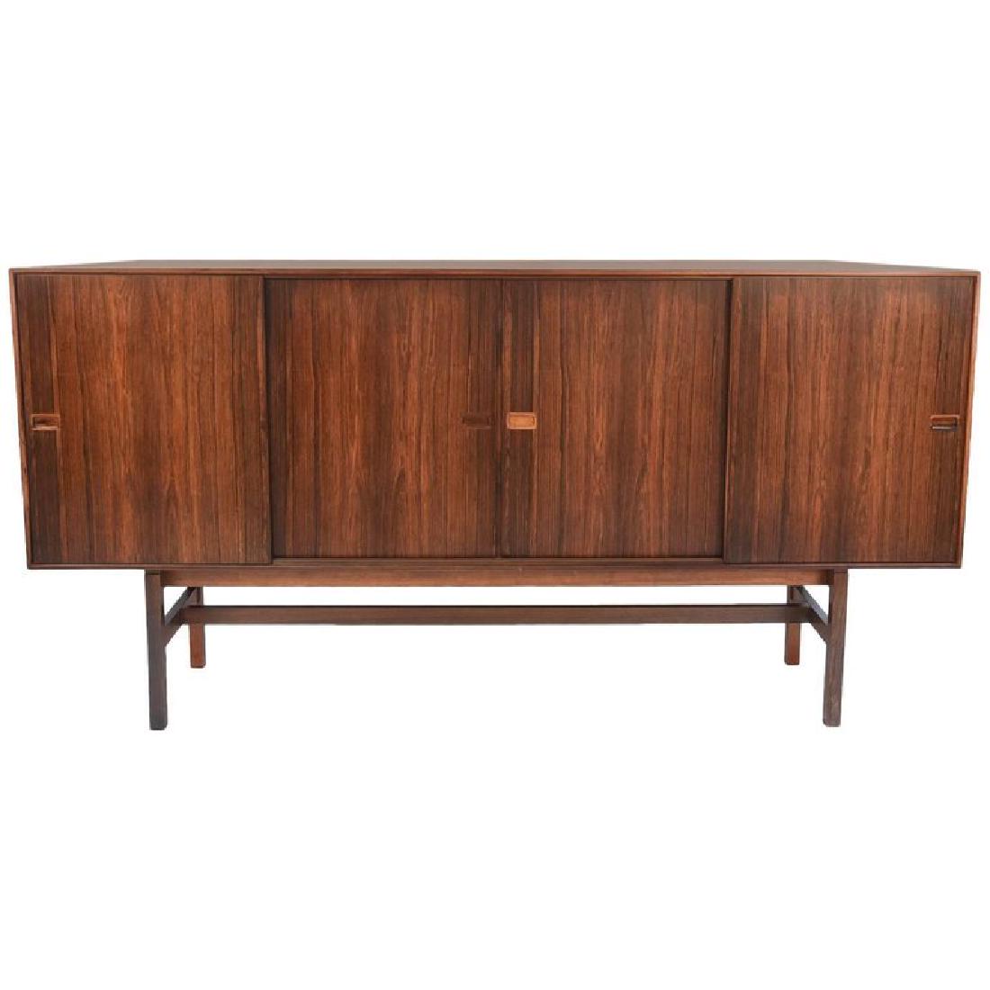 ARNE VODDER ROSEWOOD SIDEBOARD: Dimensions: H 42" x W 82.75" x D 17.5" Condition: Minor scuffs. Wear consistent with age and use. WPB203