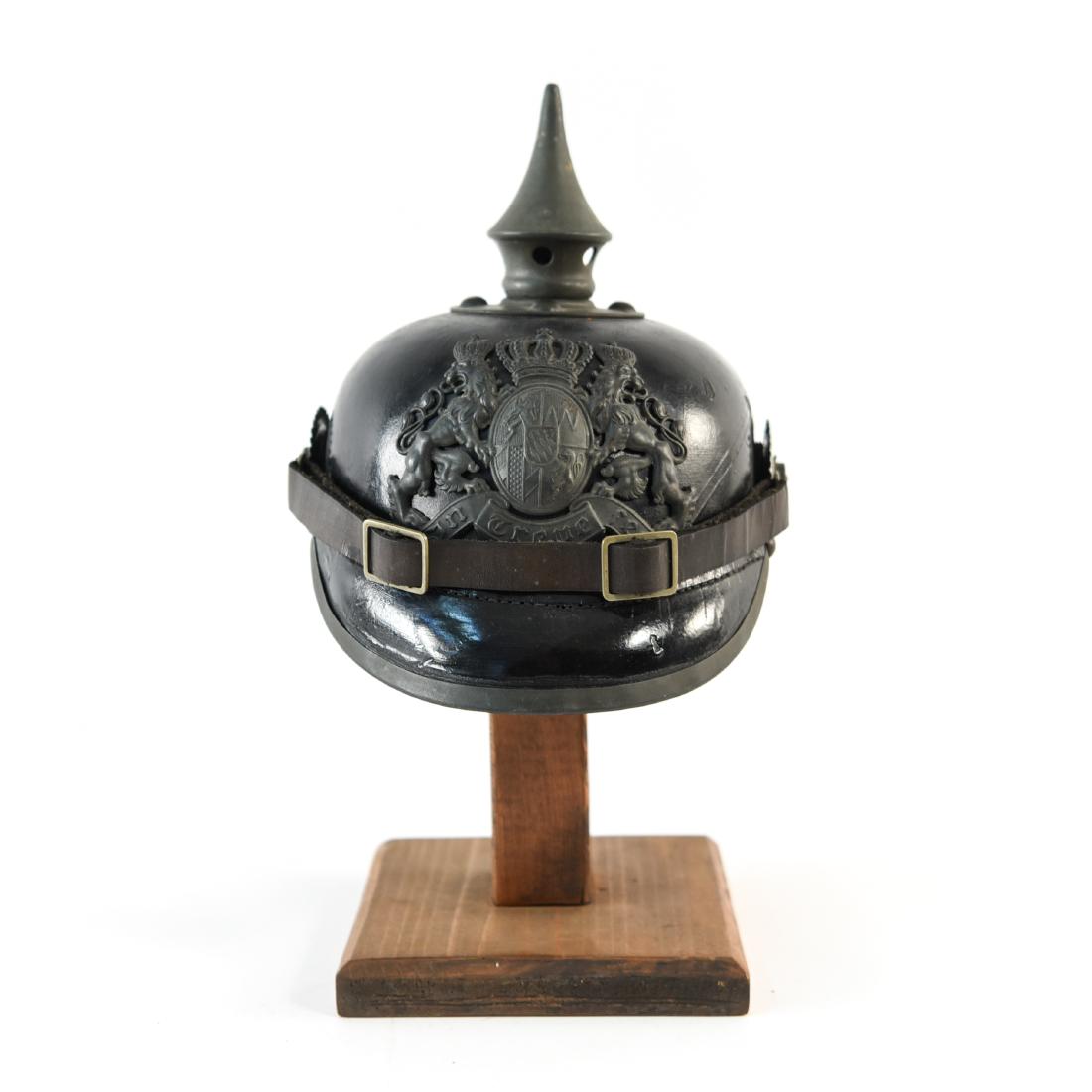 WWI EM BAVARIAN INFANTRY PICKELHAUBE (1 of 18)