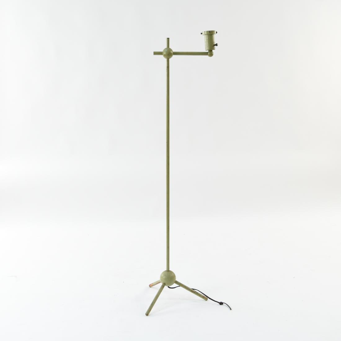C. 1920'S MINIMALIST METAL FLOOR LAMP: Dimensions: H 50.5" x D 13" Condition: Needs to be re-wired. Paint finish wear.