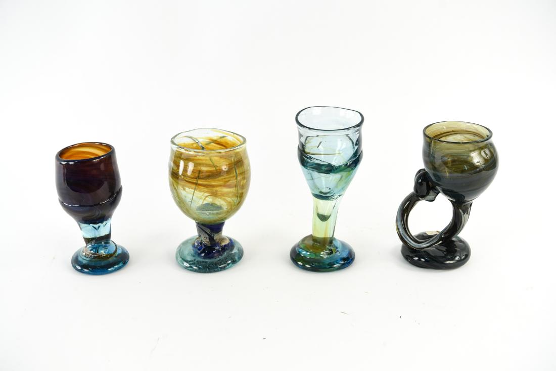 PETER BRAMHALL ART GLASS GROUPING: All signed. Dimensions: (Tallest) H 7.5" x Dia. 3.25" Condition: No issues to note.