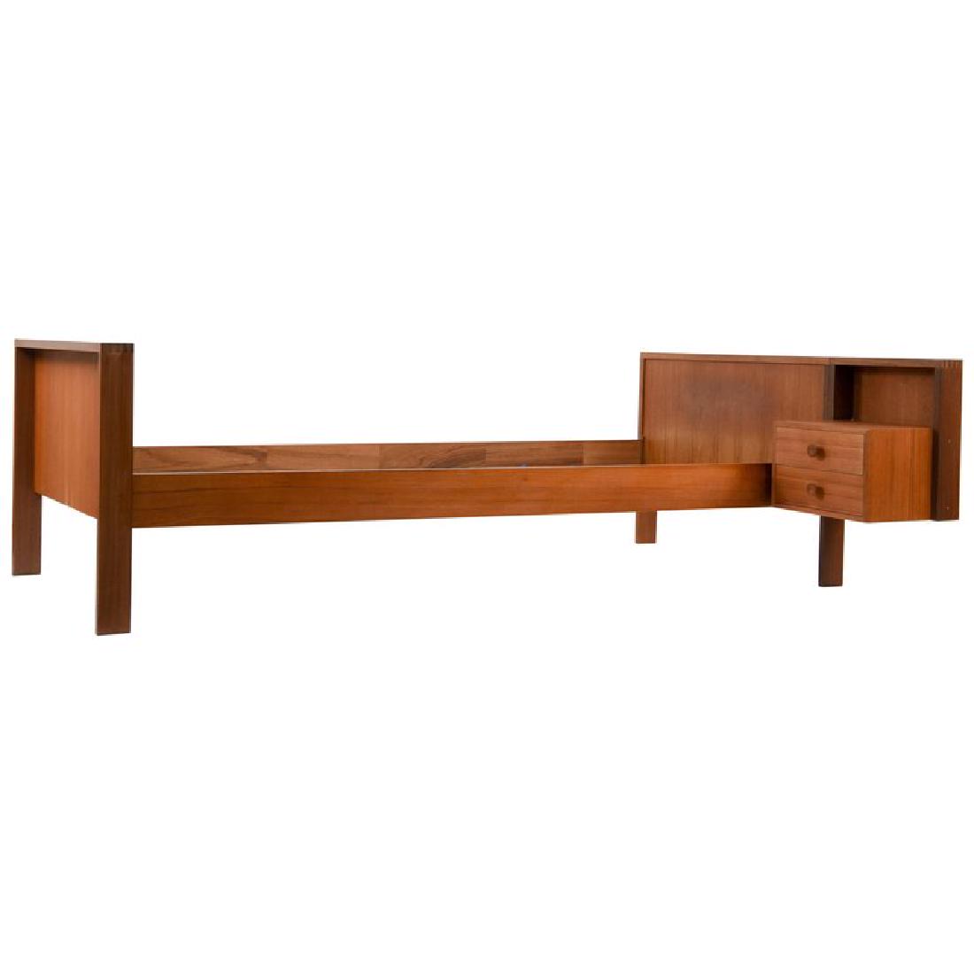 DANISH MID-CENTURY TEAK BED (1 of 12)