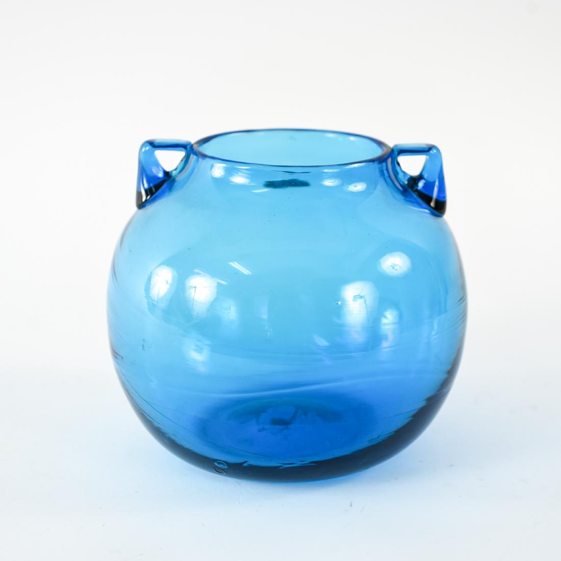 EARLY BLENKO VASE IN PERSIAN BLUE W/ TWO HANDLES (1 of 8)