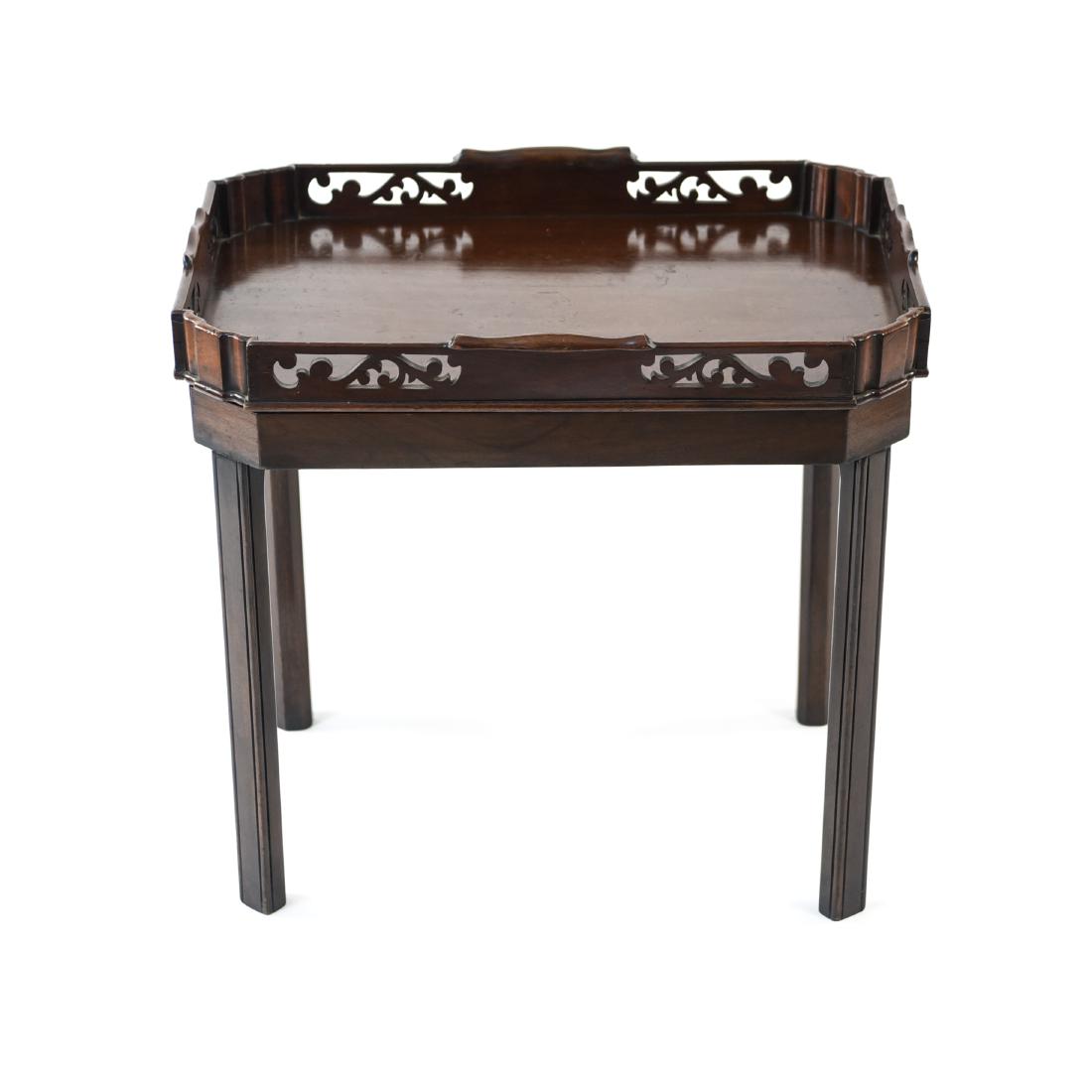 C. 1800 ENGLISH MAHOGANY BUTLER TRAY & TABLE (1 of 8)