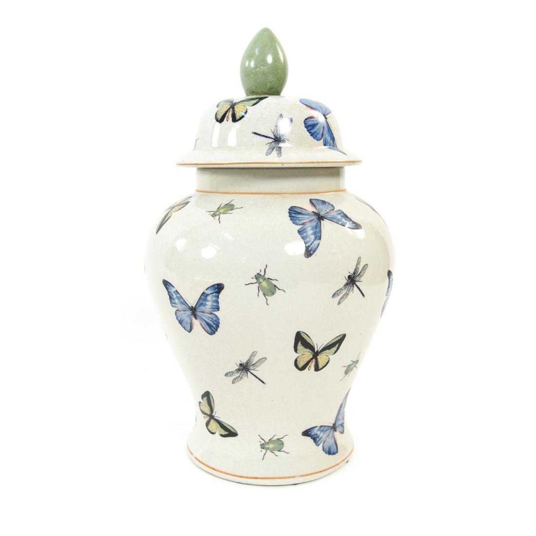 ENGLISH PORCELAIN CHINOISERIE STYLE LIDDED URN (1 of 7)