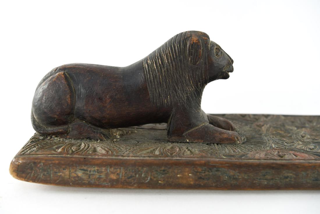 ANTIQUE MANGLE BOARD DATED 1790, LION HANDLE (1 of 10)