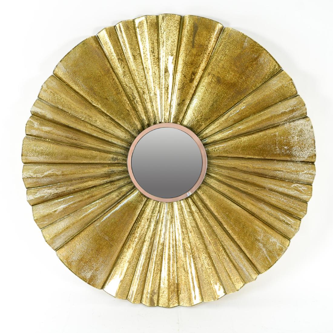 ITALIAN RIBBED GLASS CIRCULAR GOLD MIRROR: Dimensions: Dia. 35.75" Condition: No issues to note.