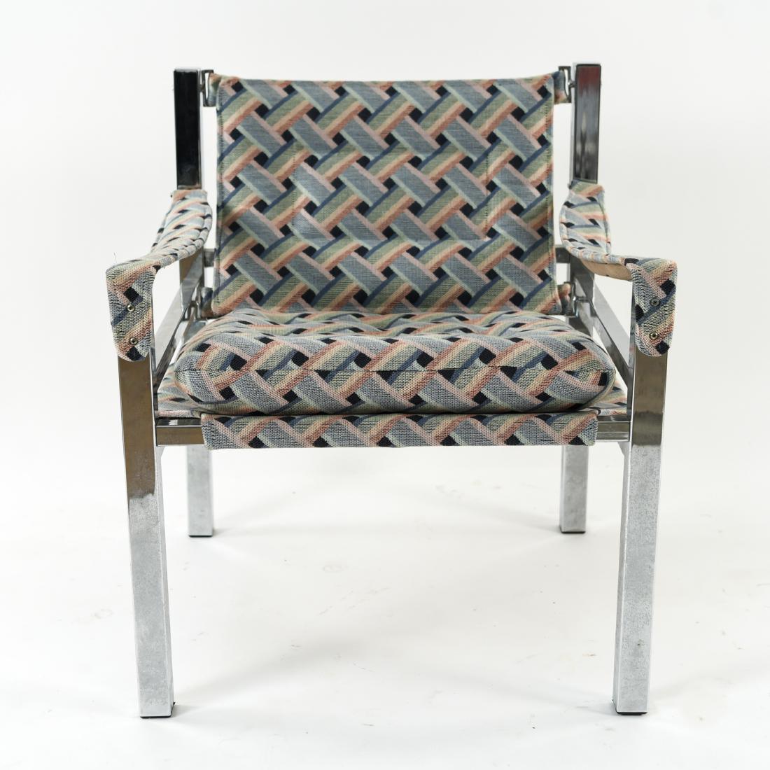 MILO BAUGHMAN STYLE CHROME LOUNGE CHAIR: Dimensions: H 34" x W 24" x D 25" x SH 21" Condition: Light surface pitting.