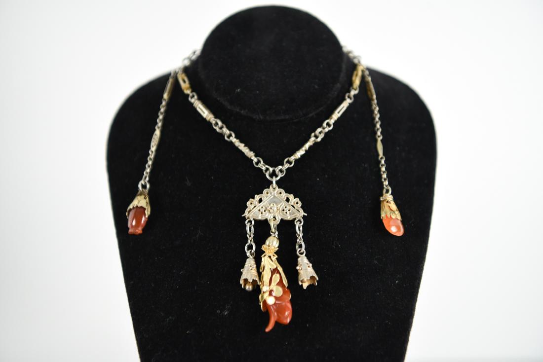 CHINESE SILVER AND CARNELIAN COURT NECKLACE (1 of 15)