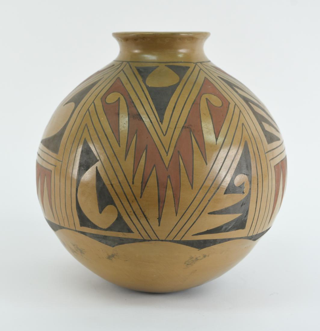 JERONIMO VILLALPANDO MATA ORTIZ POTTERY OLLA (1 of 13)