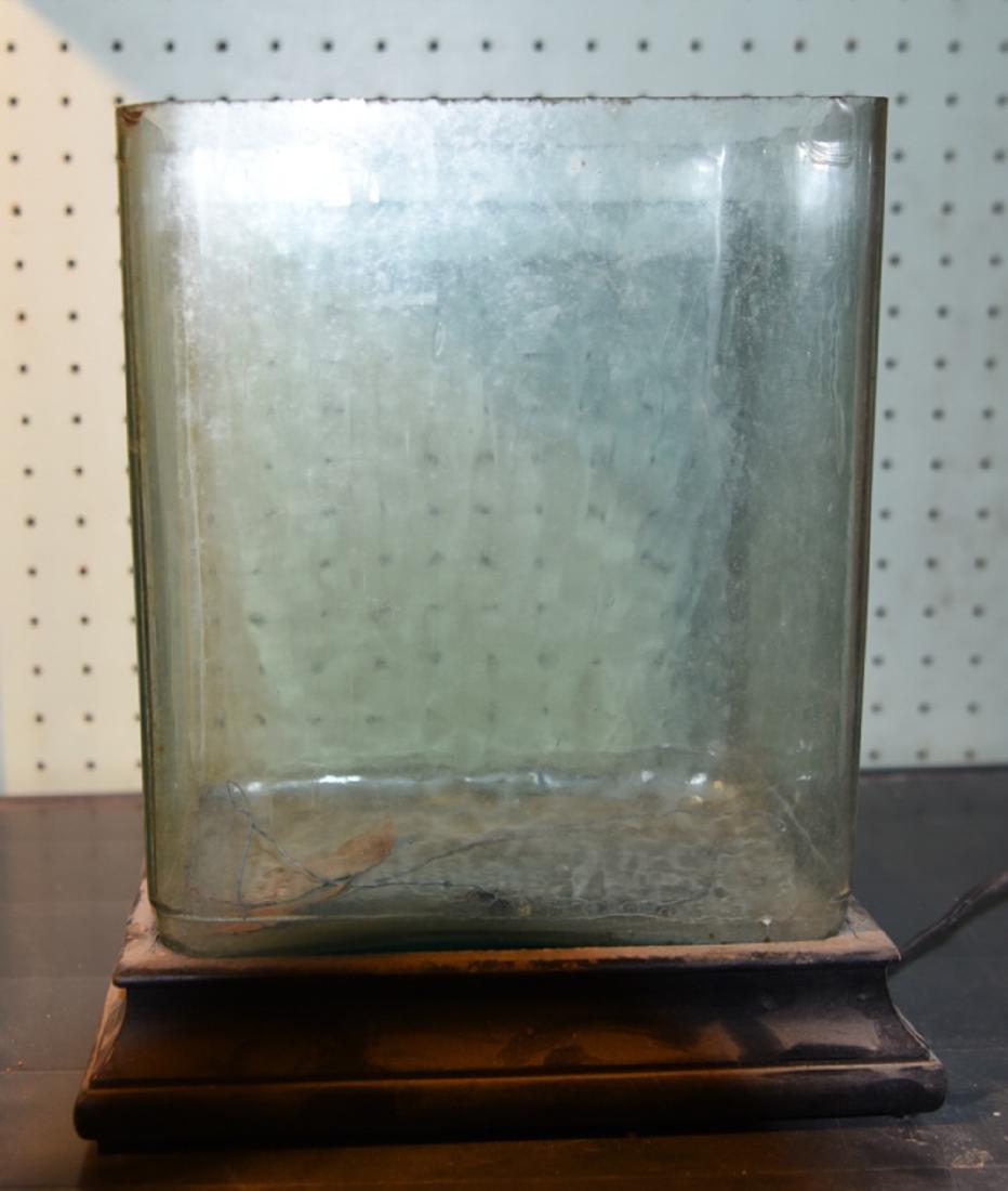 VINTAGE ILLUMINATED DISPLAY BOX (1 of 6)