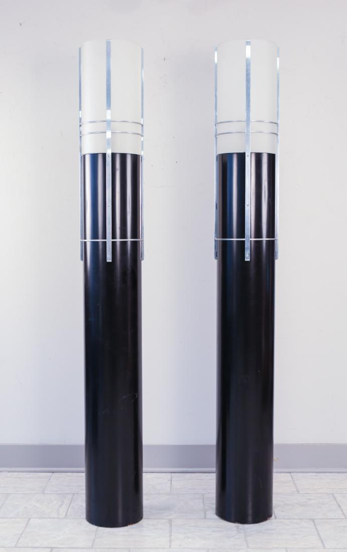 PAIR OF MONUMENTAL ART DECO PILLAR LAMPS (1 of 18)