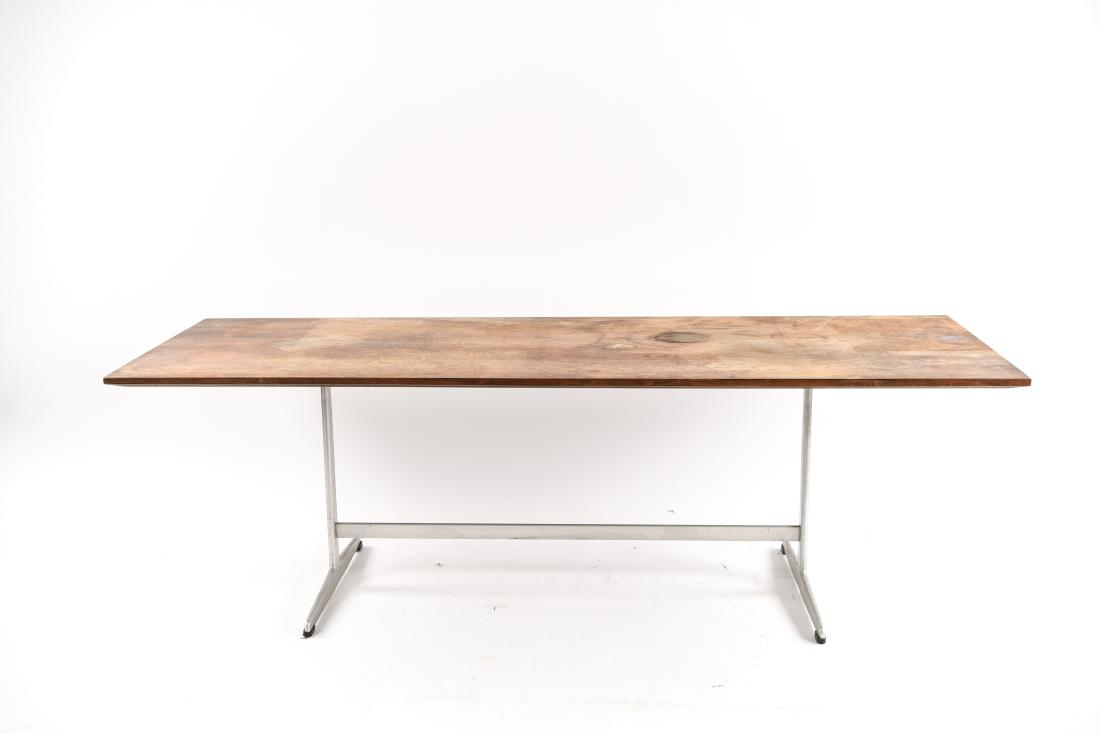 ARNE JACOBSEN FOR FRITZ HANSEN COFFEE TABLE (1 of 12)