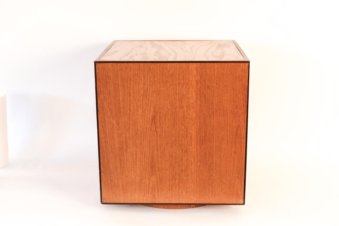 WOODEN CUBE SIDE TABLE OR PEDESTAL (1 of 10)