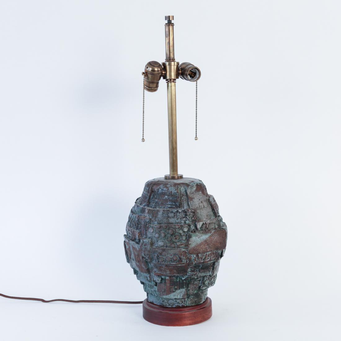 MID-CENTURY CERAMIC LAMP (1 of 14)