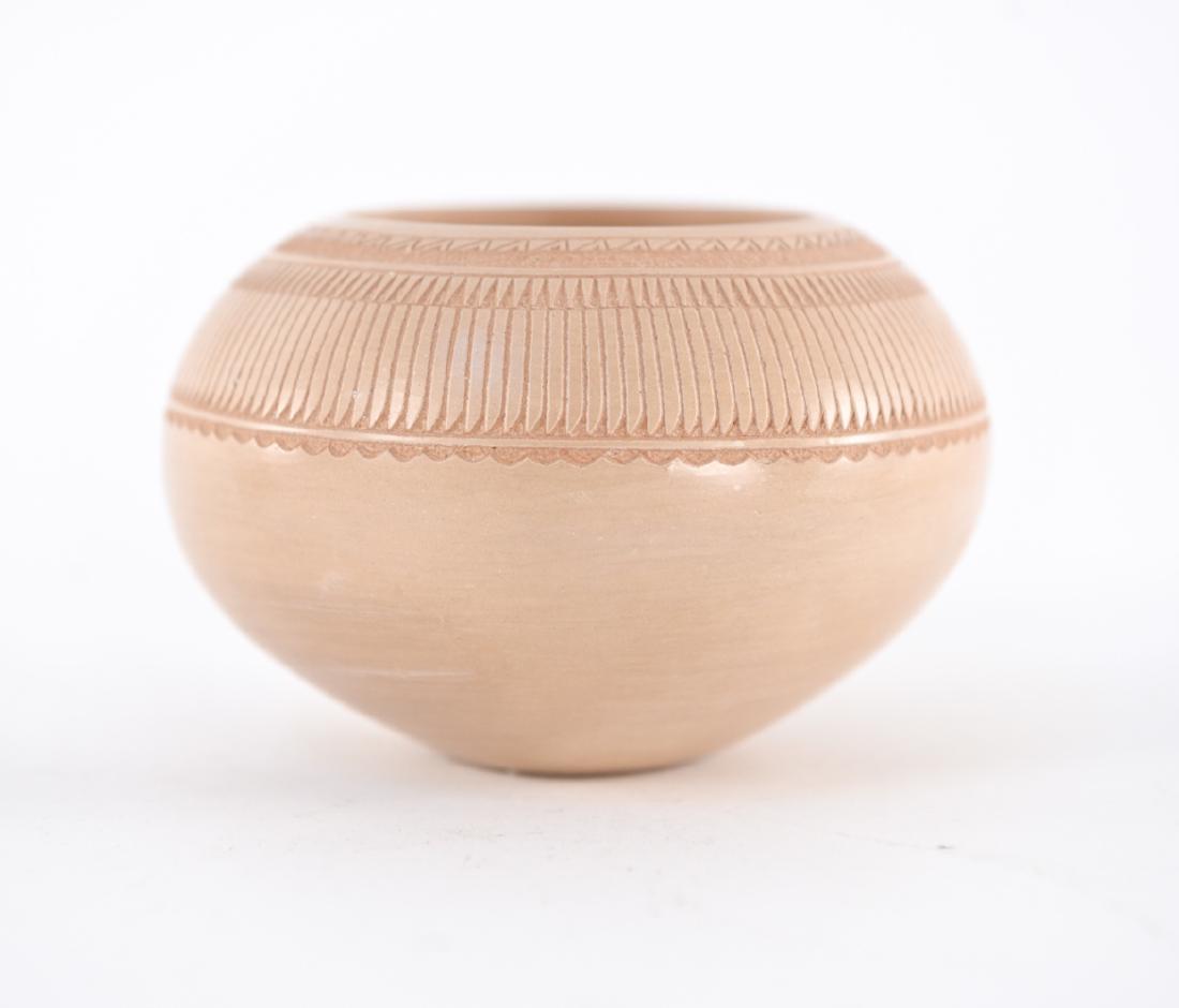 MARIA GONSALEZ-KAILAHI BOWL (1 of 9)
