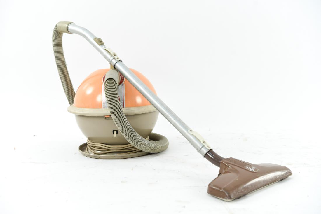 HOOVER CONSTELLATION VACUUM (1 of 9)