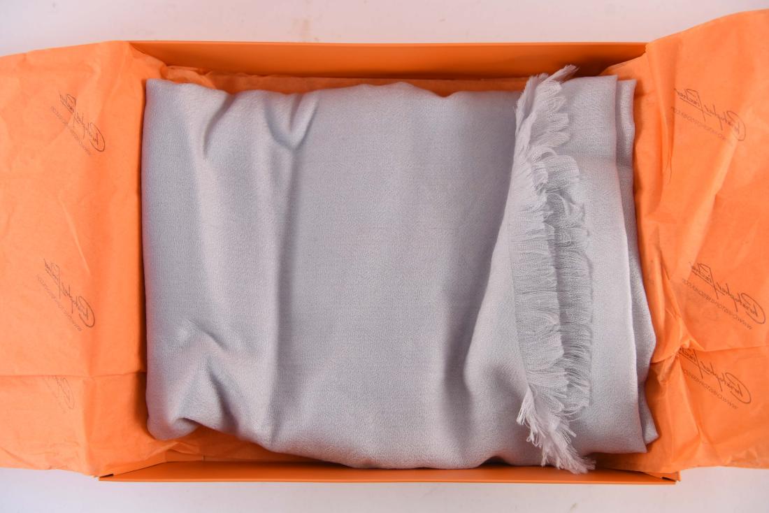 (5) CHRISTOPHER FISCHER CASHMERE SCARVES (1 of 7)