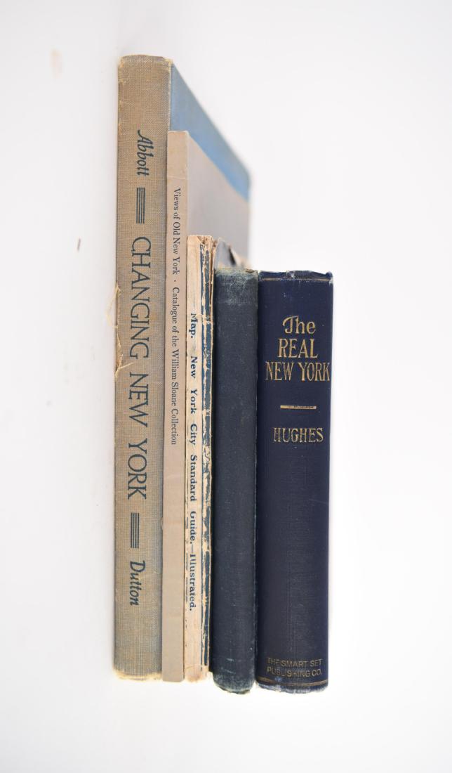 GROUPING OF VINTAGE NEW YORK BOOKS (1 of 15)