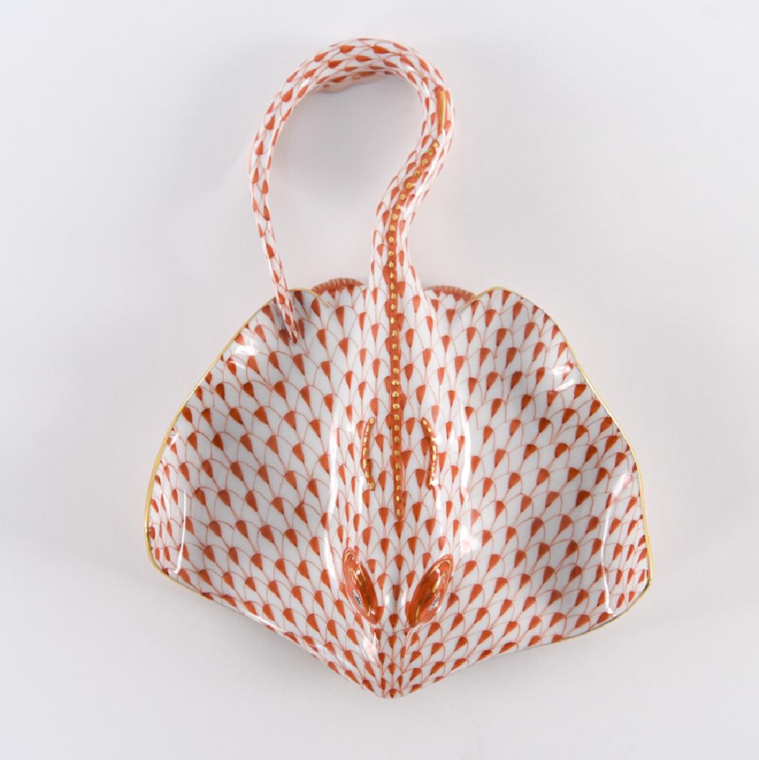 HEREND STINGRAY (1 of 10)