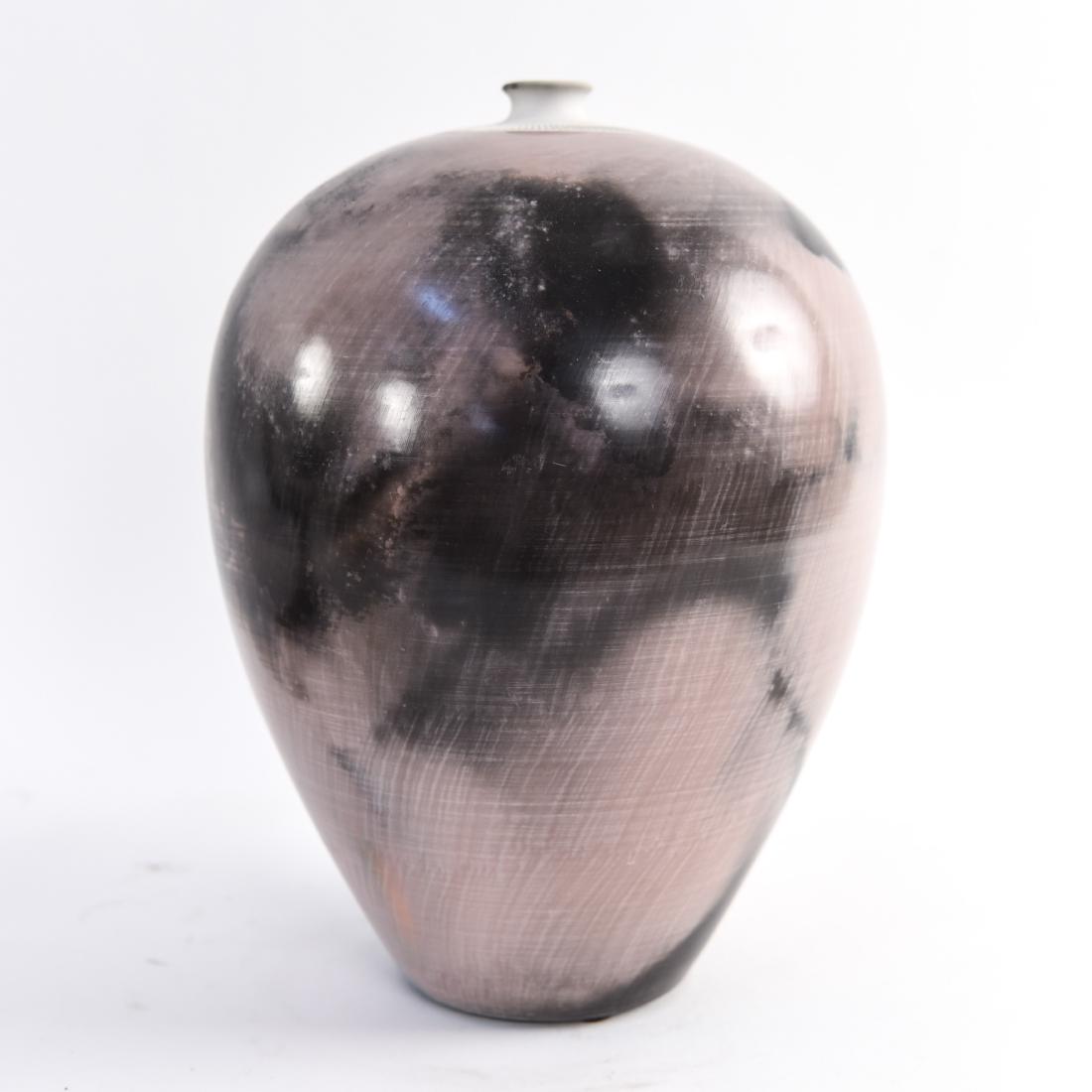 STUDIO CERAMIC VESSEL (1 of 7)