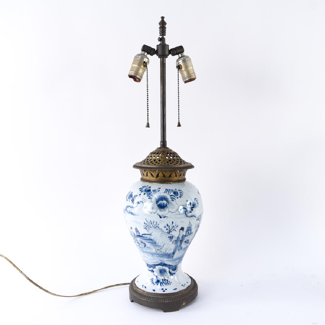 18TH C. BRITISH DELFTWARE CHINOISERIE MOUNTED LAMP (1 of 16)
