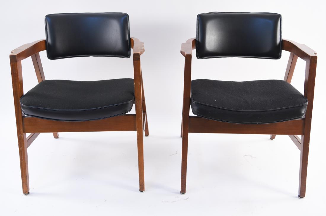 PAIR OF GUNLOCKE ARM CHAIRS (1 of 14)