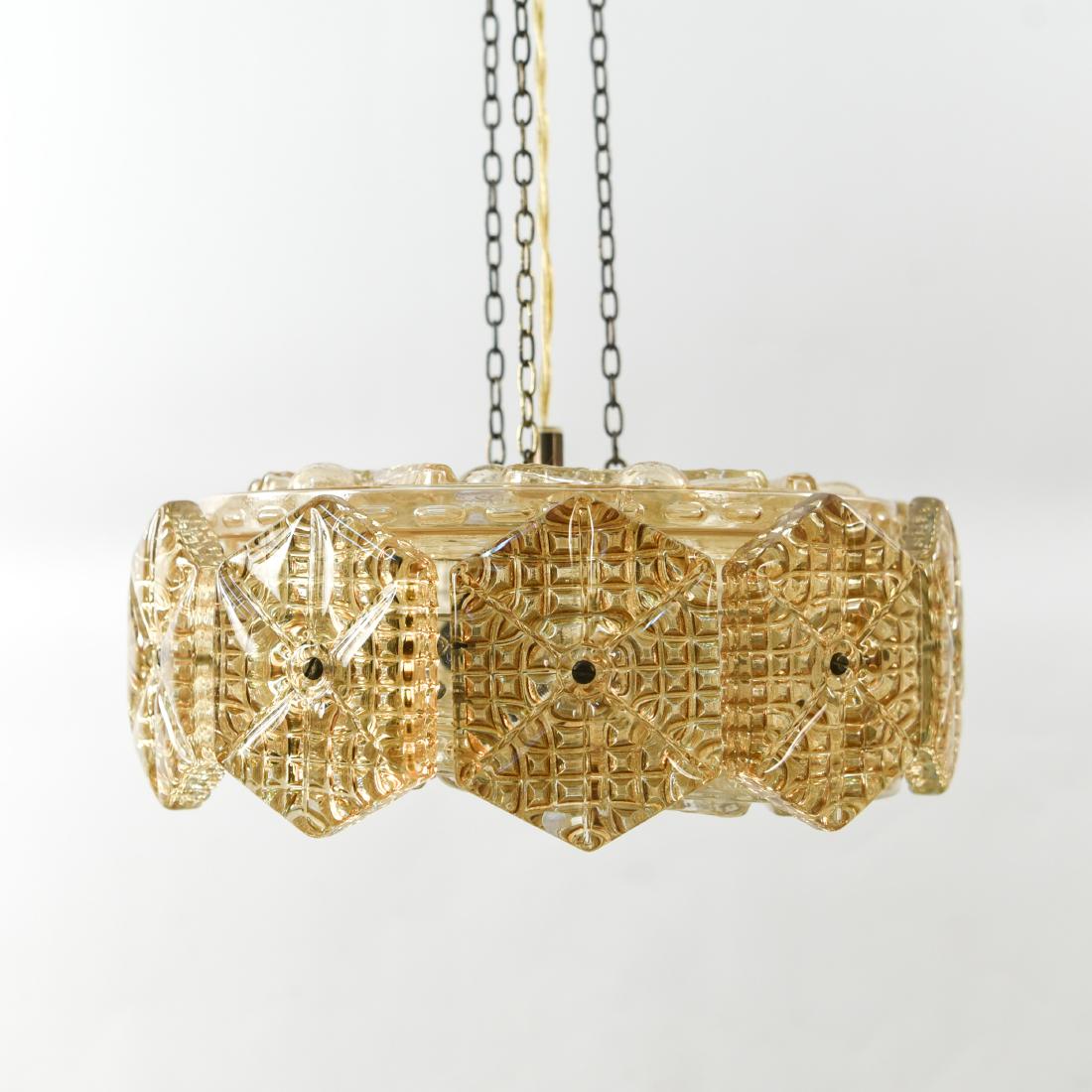 CARL FAGERLUND FOR ORREFORS PENDANT CHANDELIER: Dimensions: (Pendant) H 5.5" x Dia. 13" Condition: Few flea bites to glass. Wear consistent with age and use. D003
