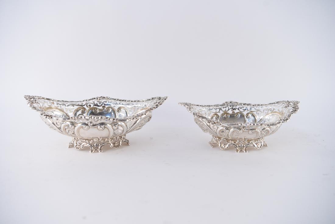 (2) HOWARD & CO. STERLING SILVER BASKETS (1 of 14)