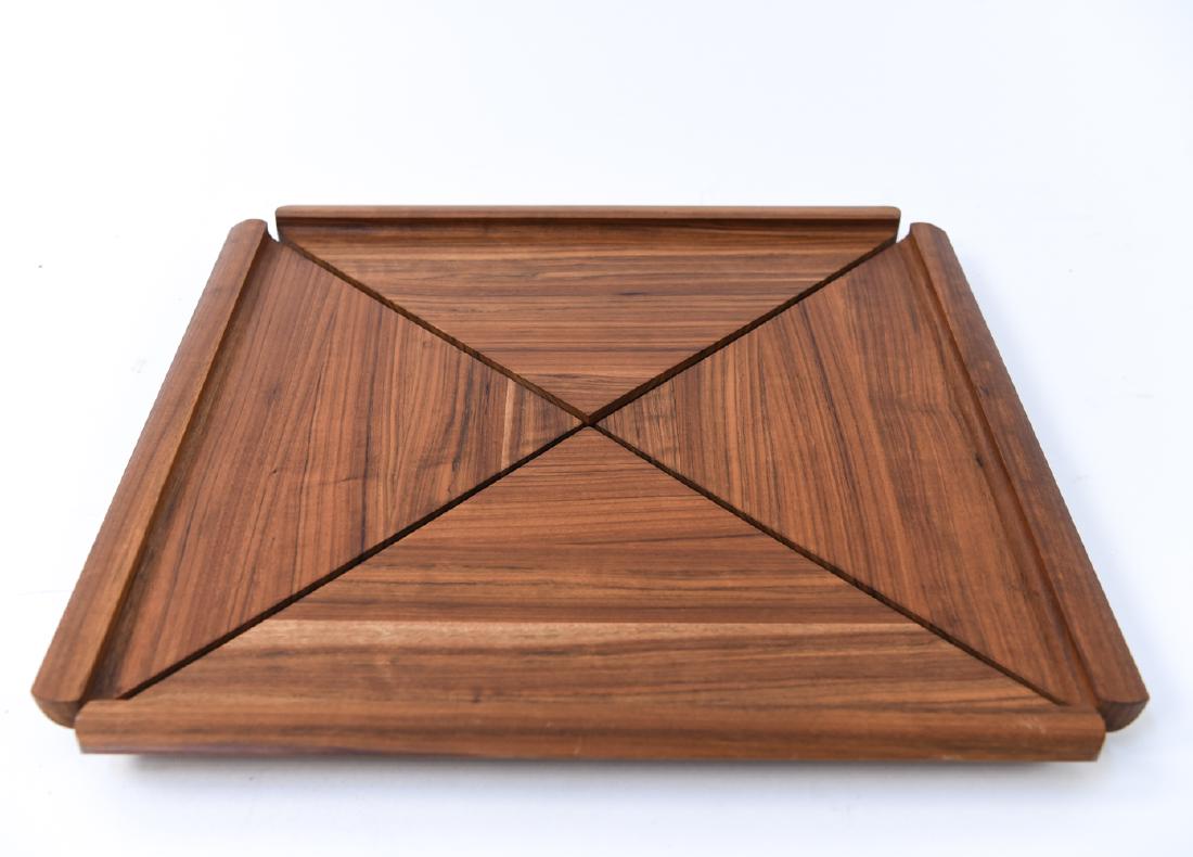 DANSK JENS QUISTGAARD MUTENYE SERVING TRAY: Marked underneath. Dimensions: L 20" x W 20" x D 1.5" Condition: No issues to note.