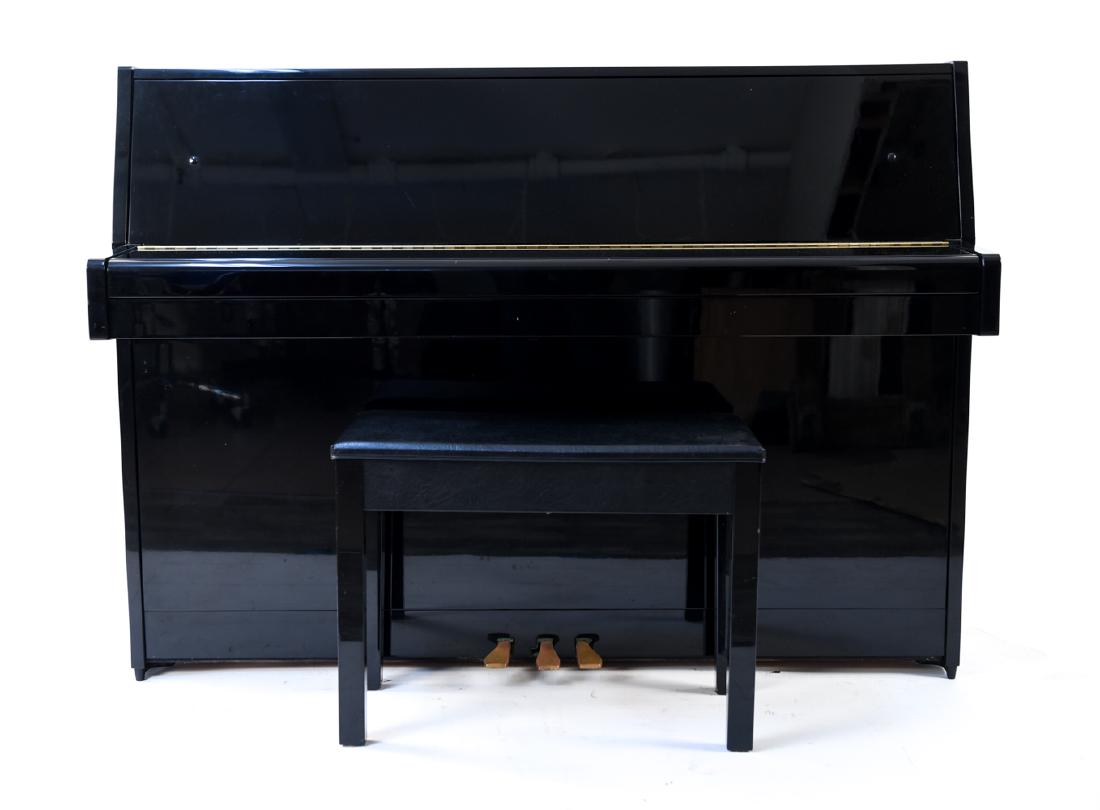 YAMAHA UPRIGHT PIANO MODEL LU-11 (1 of 20)