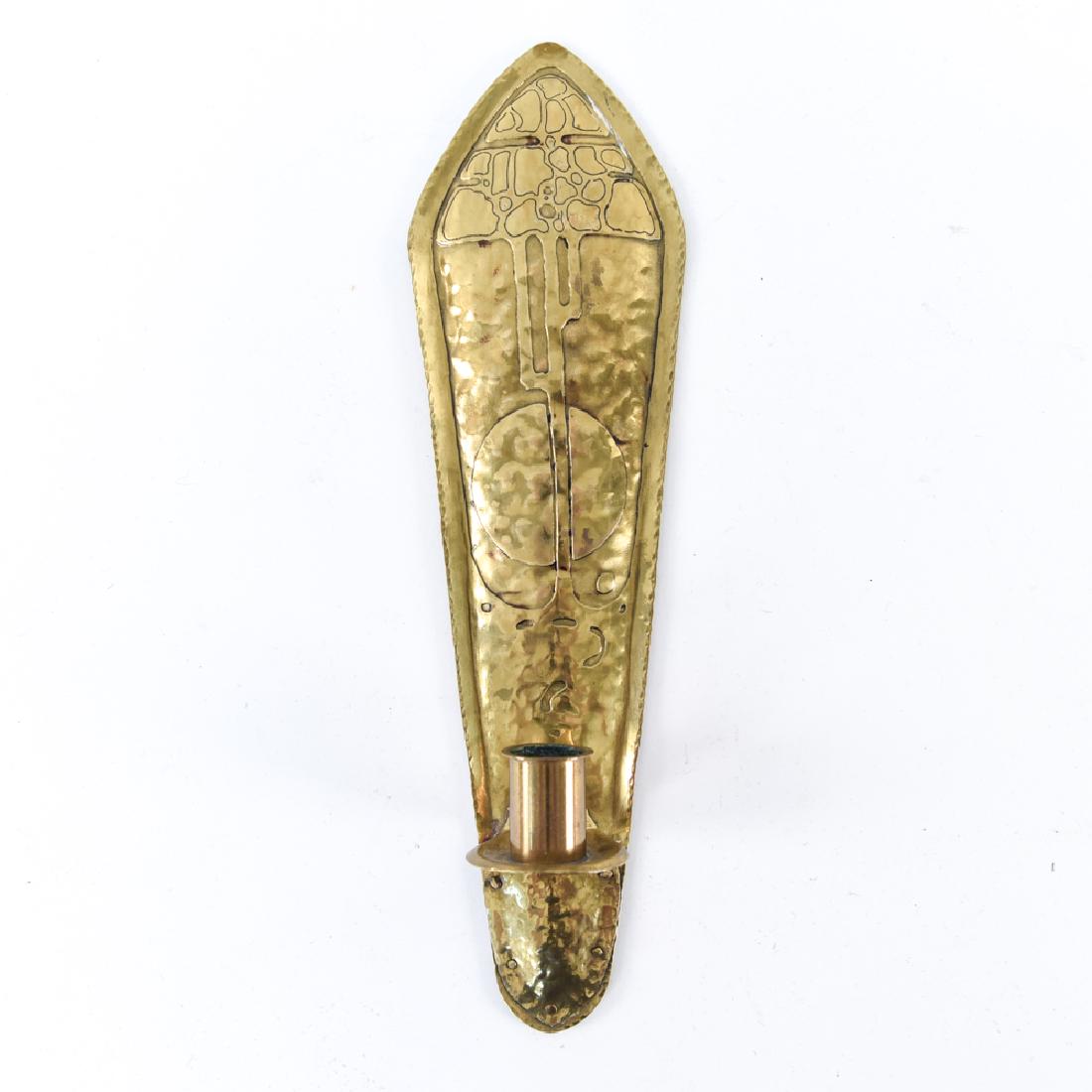 ARTS AND CRAFTS BRASS WALL CANDLESTICK HOLDER (1 of 7)