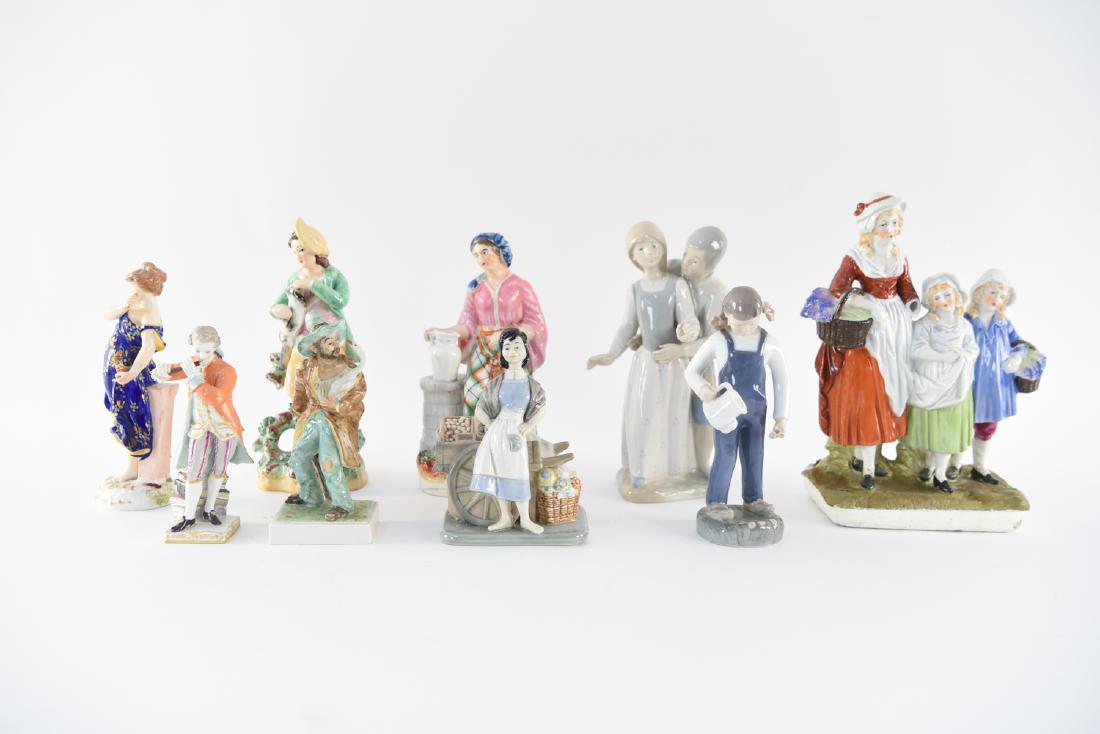 GROUPING OF PORCELAIN FIGURES (1 of 19)