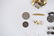 GROUPING OF ANTIQUE AND VINTAGE JEWELRY - 5