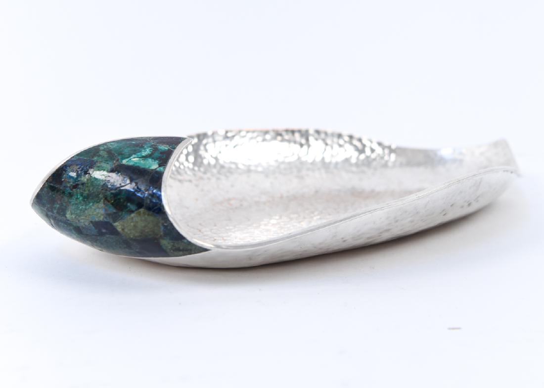 LOS CASTILLOS TAXCO HAMMERED DISH W/ MALACHITE: Leaf form hammered with silver over copper. Scrolling edge with malachite inlay. Fully marked on bottom. Dimensions: H 3" x W 14" x D 18" Condition: Wear to interior surface, some copper showing throu