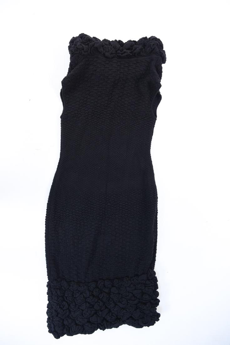 ESCADA KNIT DRESS: Size 6. Also includes silk black slip. Condition: New with tags.