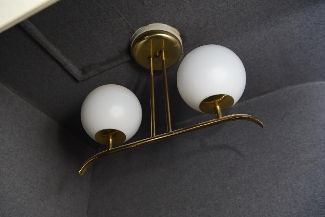 MID-CENTURY BRASS & GLASS PENDANT LIGHT: Dimensions: H 13.5" x W 16" x D 6" Condition: In working condition. Varied finish wear.