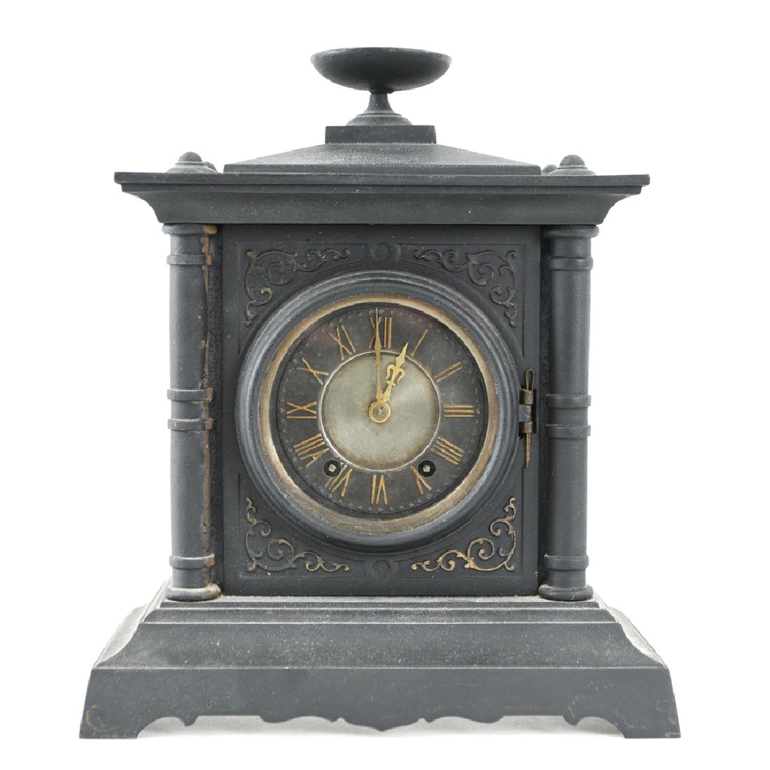ANTIQUE NEW HAVEN IRON MANTLE CLOCK (1 of 13)