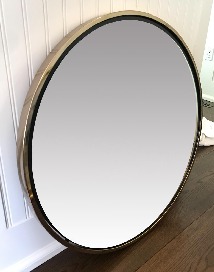 ROUND MINIMAL FRAME MIRROR (1 of 5)