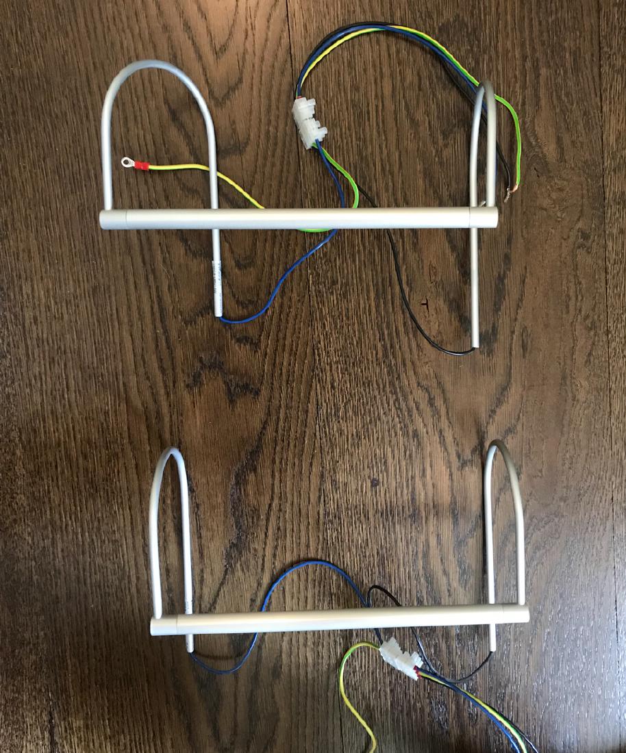 (2) PICTURE FRAME OVERLIGHT FIXTURES (1 of 1)