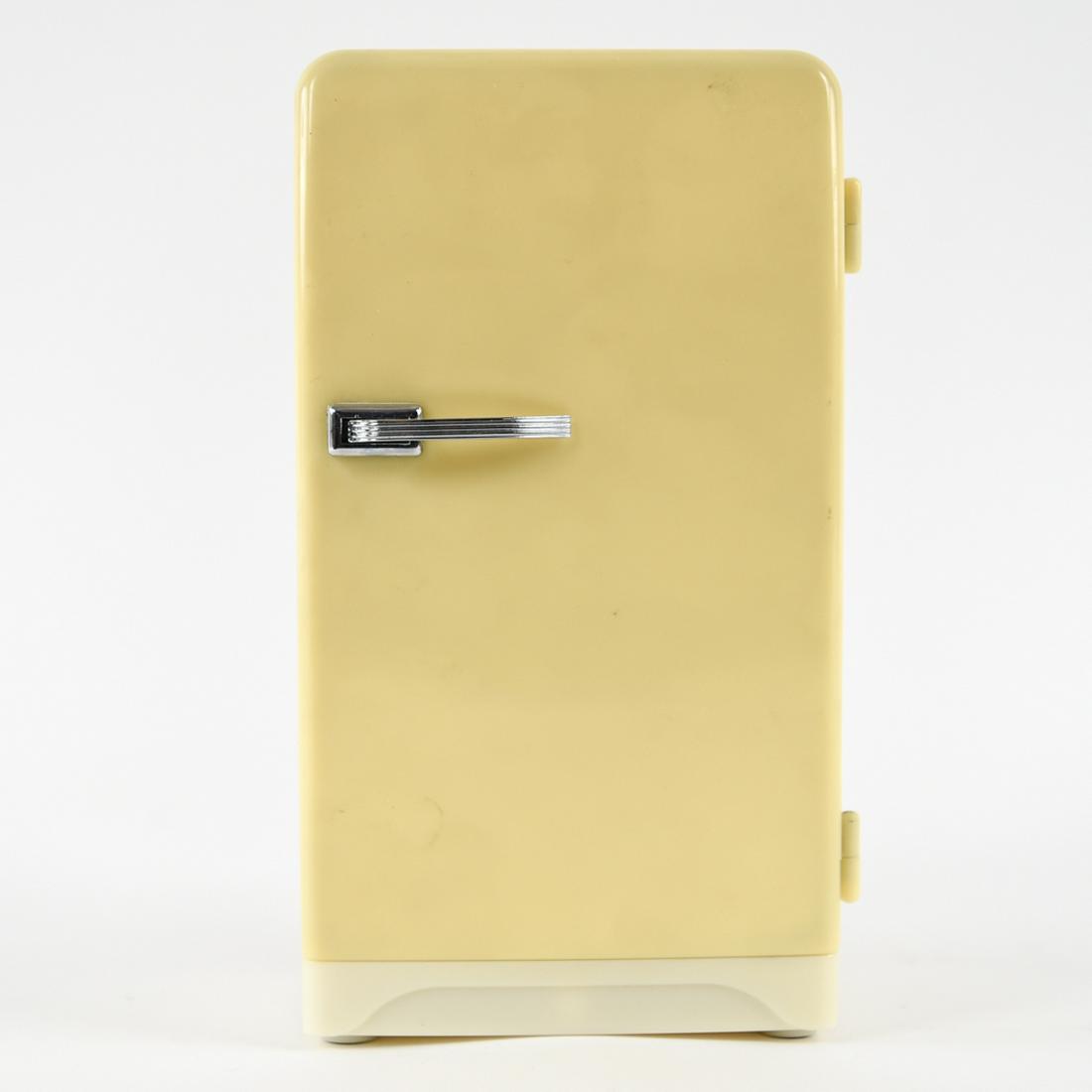 VINTAGE MINI-FRIDGE "COOL FRIDGE" RADIO (1 of 11)