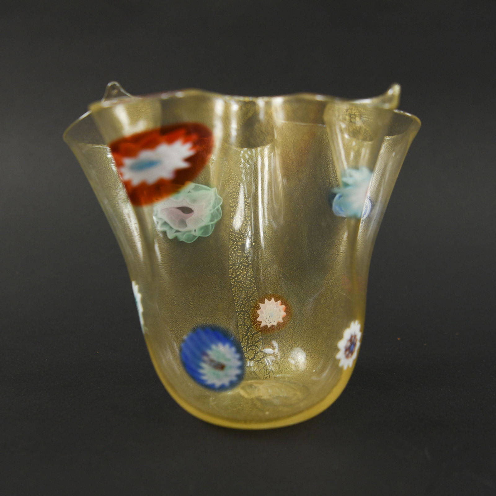 OGGETTI ITALIAN MURANO ART GLASS VASE: Folded handkerchief form. Tagged on side. Dimensions: H 6.5" x D 8" Condition: One flea bite to rim.