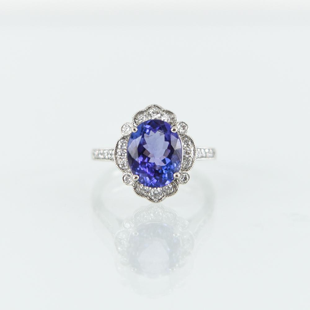 TANZANITE & DIAMOND RING (1 of 12)