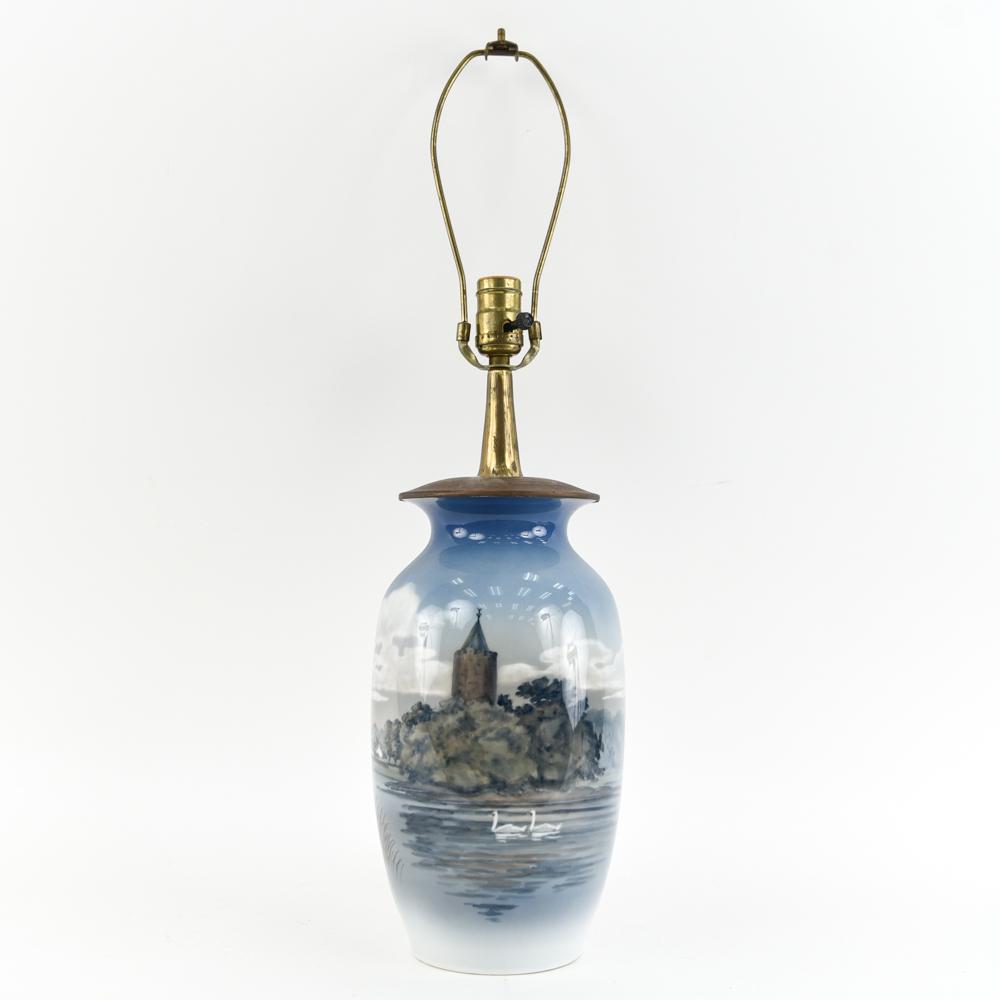 DANISH ROYAL COPENHAGEN PORCELAIN LAMP (1 of 9)