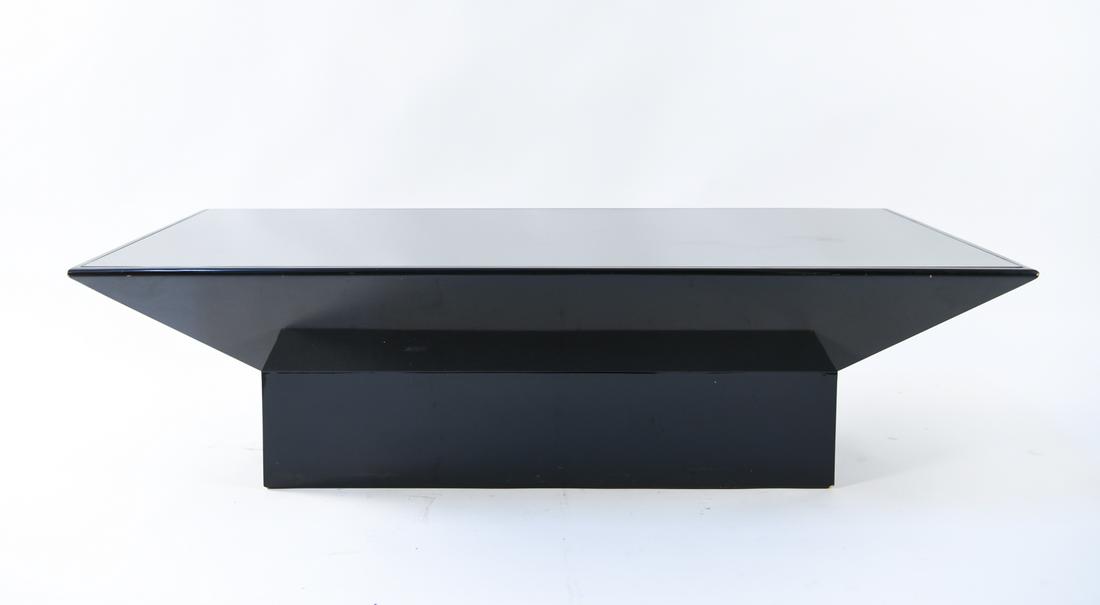 GEOMETRIC MIRROR TOP COFFEE TABLE: Dimensions: H 13.75" x W 47" x W 27.75" Condition: Few surface scratches to mirror. Light wear consistent with age and use.