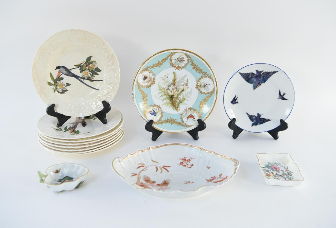 DECORATIVE PORCELAIN GROUPING INCL. HEREND (1 of 20)